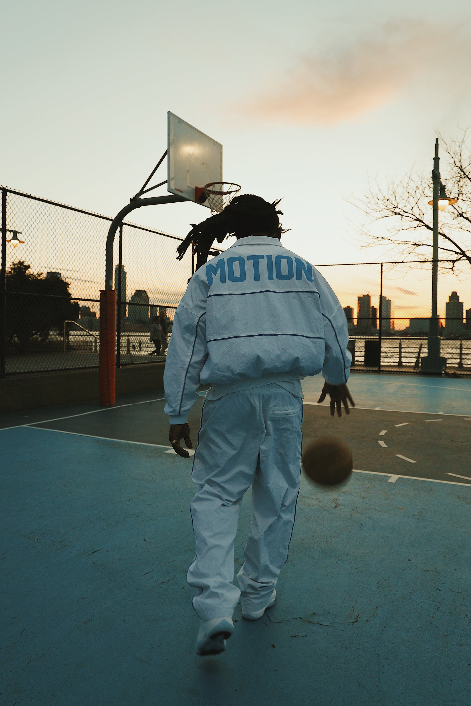 MOTION Nylon Jacket (White)