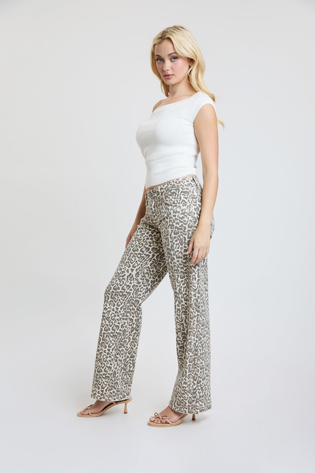 Women's Brittany Low Rise Wide Leg Jeans
